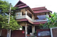 La puerta principal de nuestra escuela