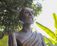 The historical patron of Thai massage : Jivaka Kumar Bhaccha